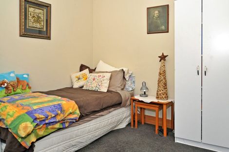 Photo of property in 132 Surrey Street, Forbury, Dunedin, 9012