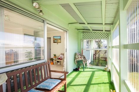 Photo of property in 69b Hume Street, Waitara, 4320
