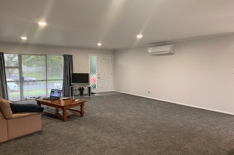 Photo of property in 13 Sheridan Crescent, Leamington, Cambridge, 3432