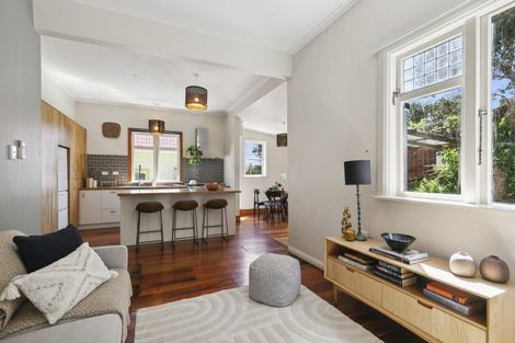 Photo of property in 36 Volga Street, Island Bay, Wellington, 6023