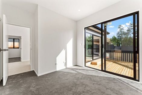 Photo of property in 19b Red Beach Road, Red Beach, 0932