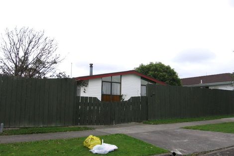 Photo of property in 6 Colonial Place, Kelvin Grove, Palmerston North, 4414