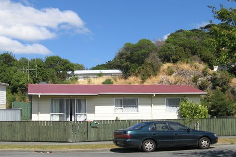 Photo of property in 3 Jasper Grove, Birchville, Upper Hutt, 5018