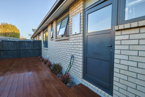 Photo of property in 1/164 Edgeware Road, Edgeware, Christchurch, 8013