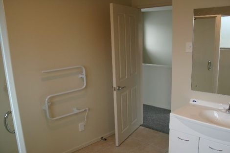 Photo of property in 9 Routeburn Avenue, Aotea, Porirua, 5024