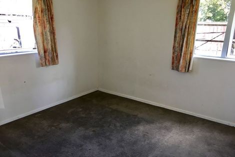 Photo of property in 40 Beechdale Crescent, Pakuranga Heights, Auckland, 2010