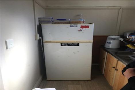 Photo of property in 127 Saint Aubyn Street, New Plymouth, 4310