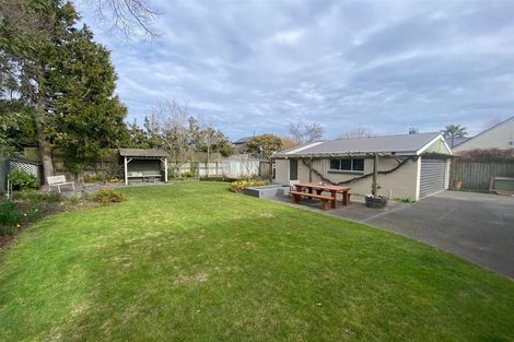 Photo of property in 14 Wai-iti Terrace, Burnside, Christchurch, 8053