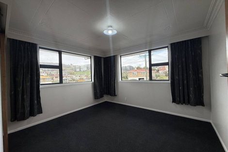 Photo of property in 2a Brooklyn Street, Green Island, Dunedin, 9018