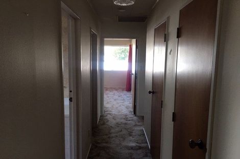 Photo of property in 214 Warwick Road, Mayfair, Hastings, 4122