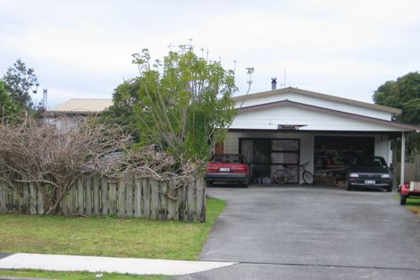 Photo of property in 32 Waimanu Place, Point Wells, Warkworth, 0986