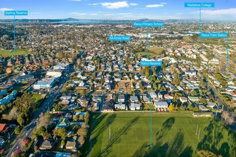 Photo of property in 5a Arney Road, Ranui, Auckland, 0612