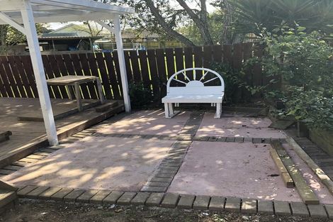 Photo of property in 2/19 Ferguson Street, Mangere East, Auckland, 2024