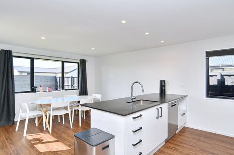 Photo of property in 16 Chambers Avenue, Woodend, 7610