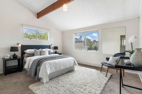 Photo of property in 54 Kohekohe Street, New Lynn, Auckland, 0600