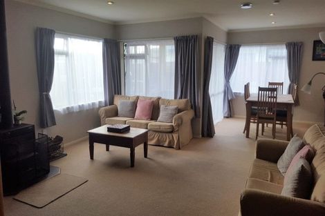 Photo of property in 19 Edgewater Grove, Whakatane, 3120