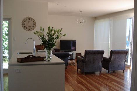 Photo of property in 34 Howard Road, Point Howard, Lower Hutt, 5013