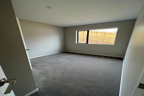 Photo of property in 8 Springhill Lane, Sunnyvale, Auckland, 0612