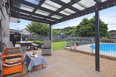 Photo of property in 17 Surrey Street, Taradale, Napier, 4112