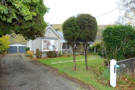 Photo of property in 4511 Christchurch Akaroa Road, Little River, 7591