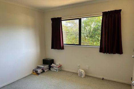 Photo of property in 14a Mexted Terrace, Tawa, Wellington, 5028