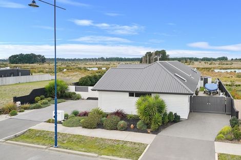 Photo of property in 36 Te Kohanga Drive, Pegasus, 7612