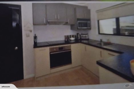 Photo of property in 1/100 Wattle Farm Road, Wattle Downs, Auckland, 2103