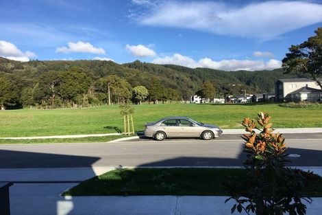 Photo of property in 16 Gilruth Road, Wallaceville, Upper Hutt, 5018