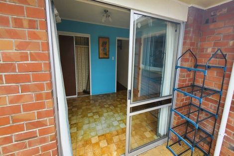 Photo of property in 71 Marlborough Avenue, Glenfield, Auckland, 0629