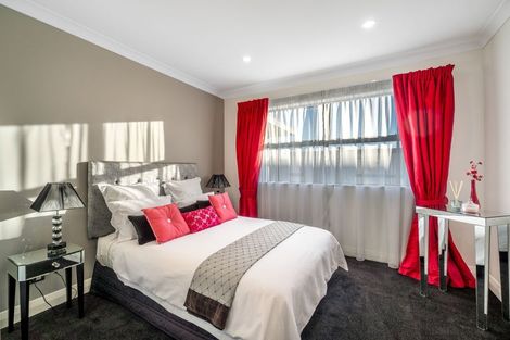 Photo of property in 11 Frisby Drive, West Melton, 7618