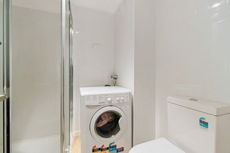 Photo of property in The Alex Apartments, 18/135b Hallenstein Street, Queenstown, 9300