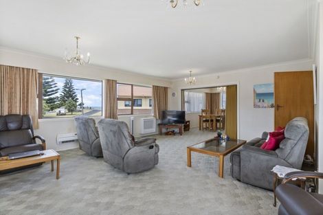 Photo of property in 906 Port Road, Whangamata, 3620