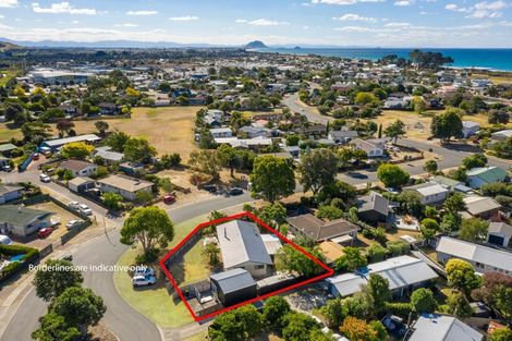 Photo of property in 8 Emerald Place, Papamoa Beach, Papamoa, 3118