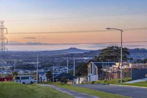 Photo of property in 6 Annmarie Avenue, Totara Park, Auckland, 2019