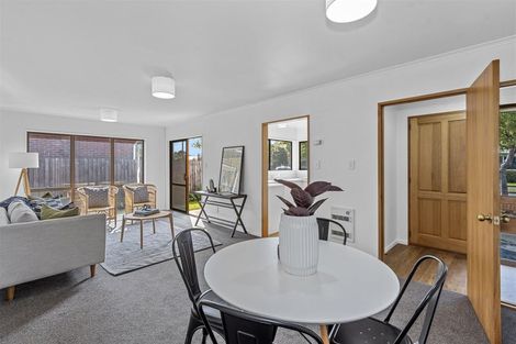 Photo of property in 1a Rossiter Avenue, Redwood, Christchurch, 8051