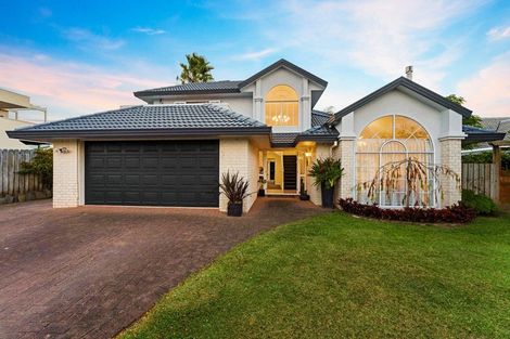 Photo of property in 4 Wentwood Place, Torbay, Auckland, 0630