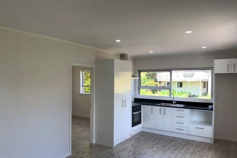 Photo of property in 3/44 Sunnyside Road, Sunnyvale, Auckland, 0612
