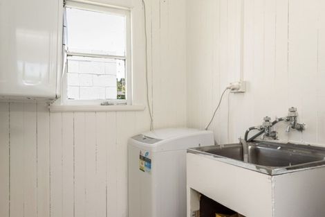 Photo of property in 5 Maki Street, Kaiti, Gisborne, 4010