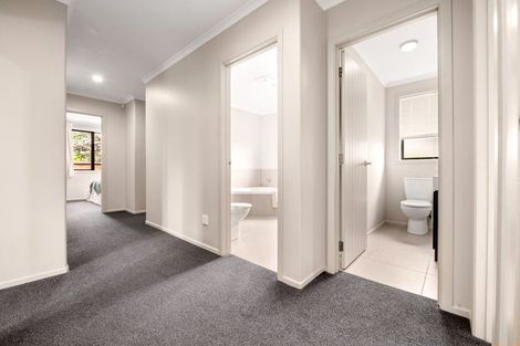 Photo of property in 102 Barrington Drive, Huntington, Hamilton, 3210