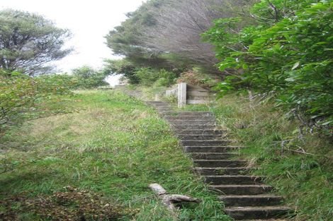 Photo of property in 15 Bird Grove, Stokes Valley, Lower Hutt, 5019