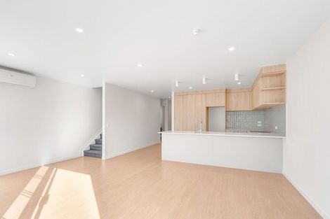 Photo of property in 91 Shakespeare Street, Leamington, Cambridge, 3432