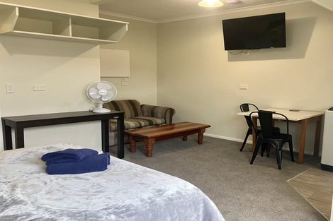 Photo of property in 40 Ocean Road, Paraparaumu Beach, Paraparaumu, 5032