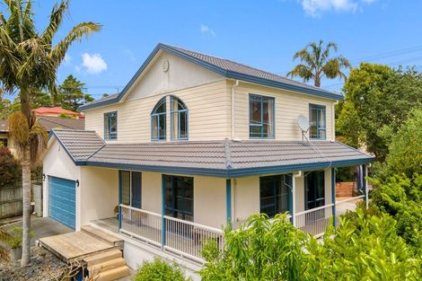 Photo of property in 41 Bronzewing Terrace, Unsworth Heights, Auckland, 0632