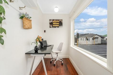 Photo of property in 256 Adelaide Road, Newtown, Wellington, 6021