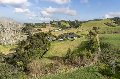 Photo of property in 188 Mcpike Road, Waimauku, 0883