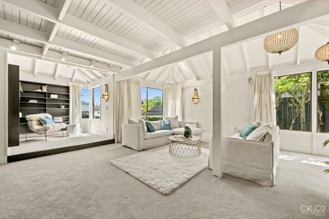 Photo of property in 32 Saint Columbans Grove, Boulcott, Lower Hutt, 5010