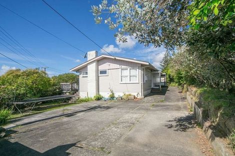 Photo of property in 24 Evans Road, Glen Eden, Auckland, 0602