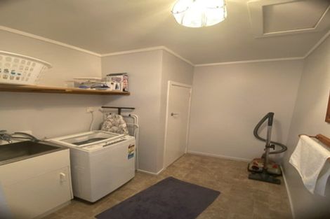 Photo of property in 21 Clifton Road, Haumoana, 4102