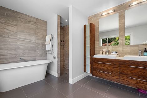 Photo of property in 104 Vaughans Road, Long Bay, Albany, 0792