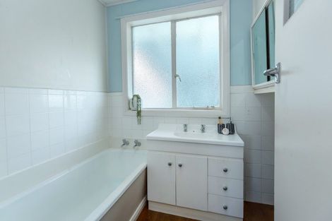 Photo of property in 118 Brandon Street, Featherston, 5710